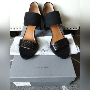 Aquatalia Black Textured Strap Sandals